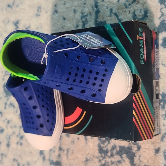 Sketchers shoes - Picture 4 of 6